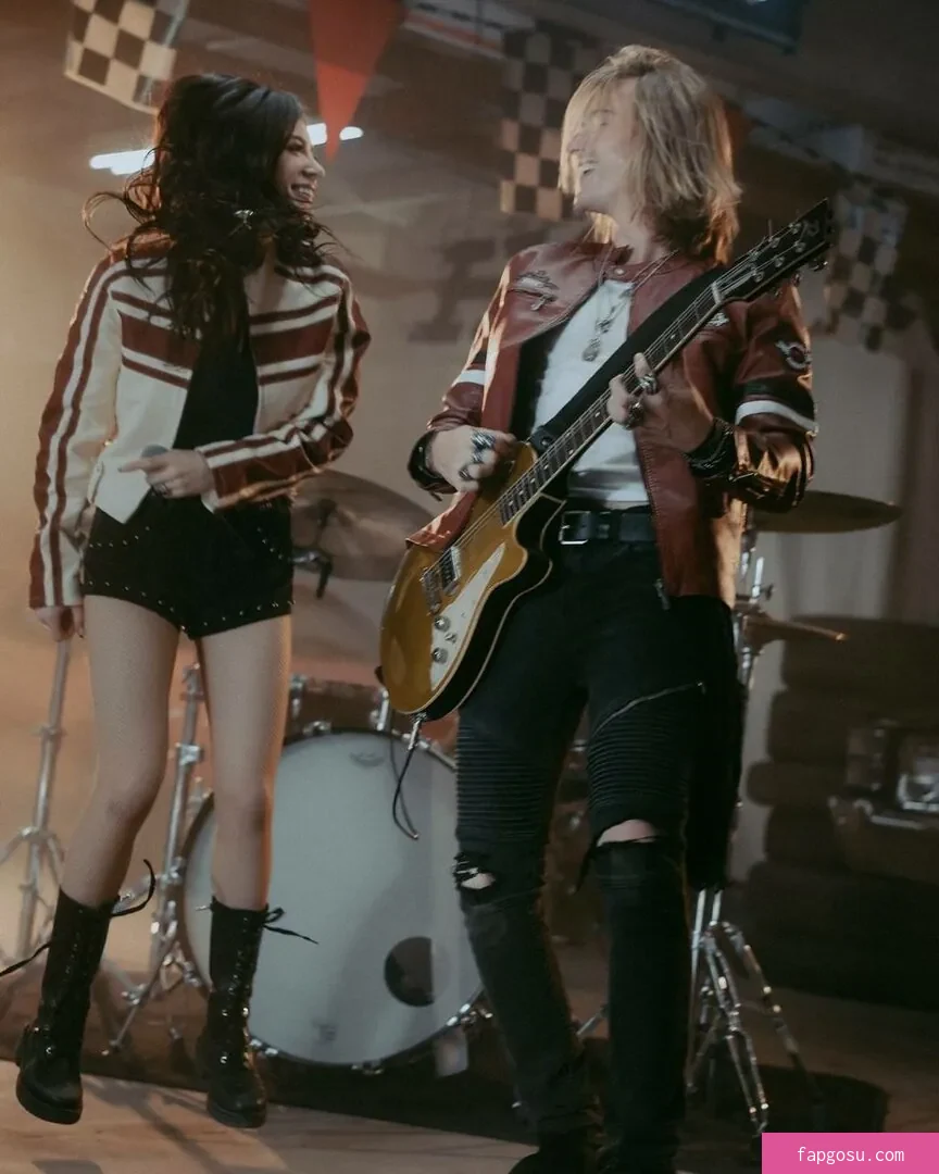 Chrissy Costanza - Photo #346