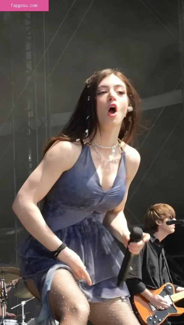 Chrissy Costanza - Photo #358