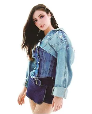 Chrissy Costanza