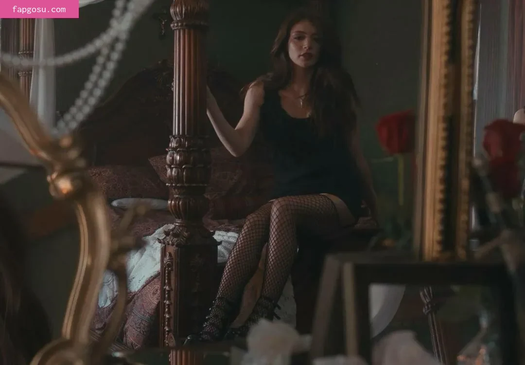 Chrissy Costanza - Photo #516