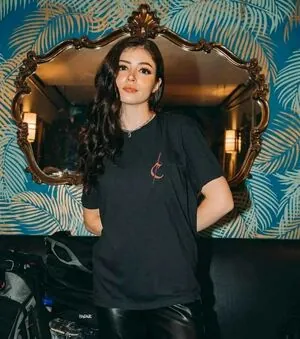Chrissy Costanza