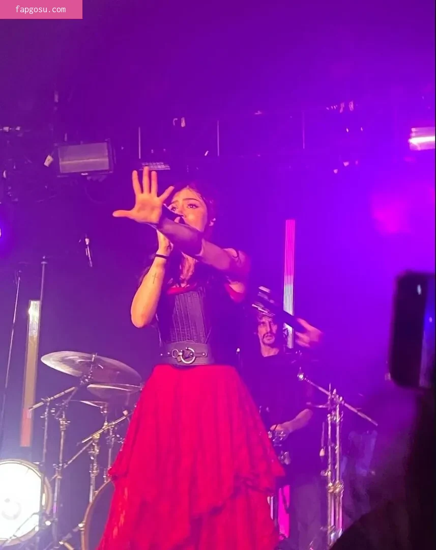 Chrissy Costanza - Photo #546