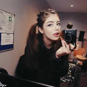 Chrissy Costanza