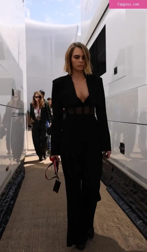 Cara Delevingne