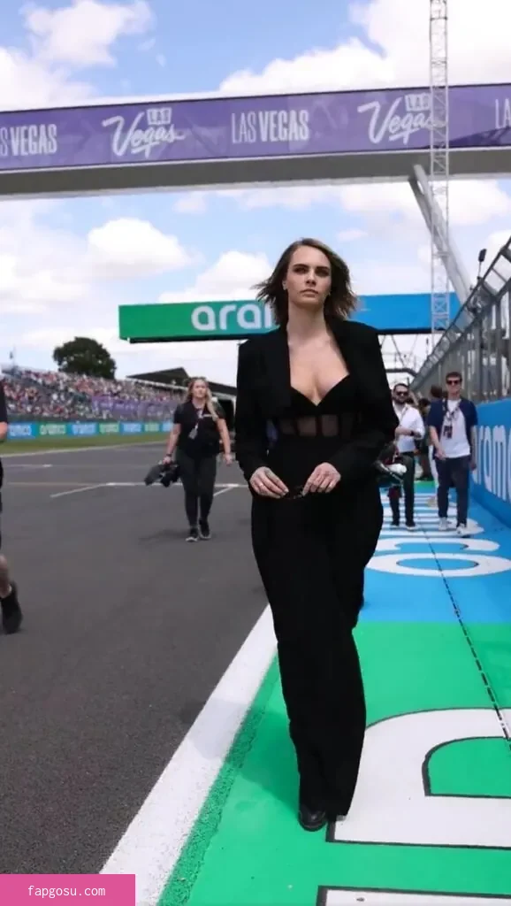 Cara Delevingne
