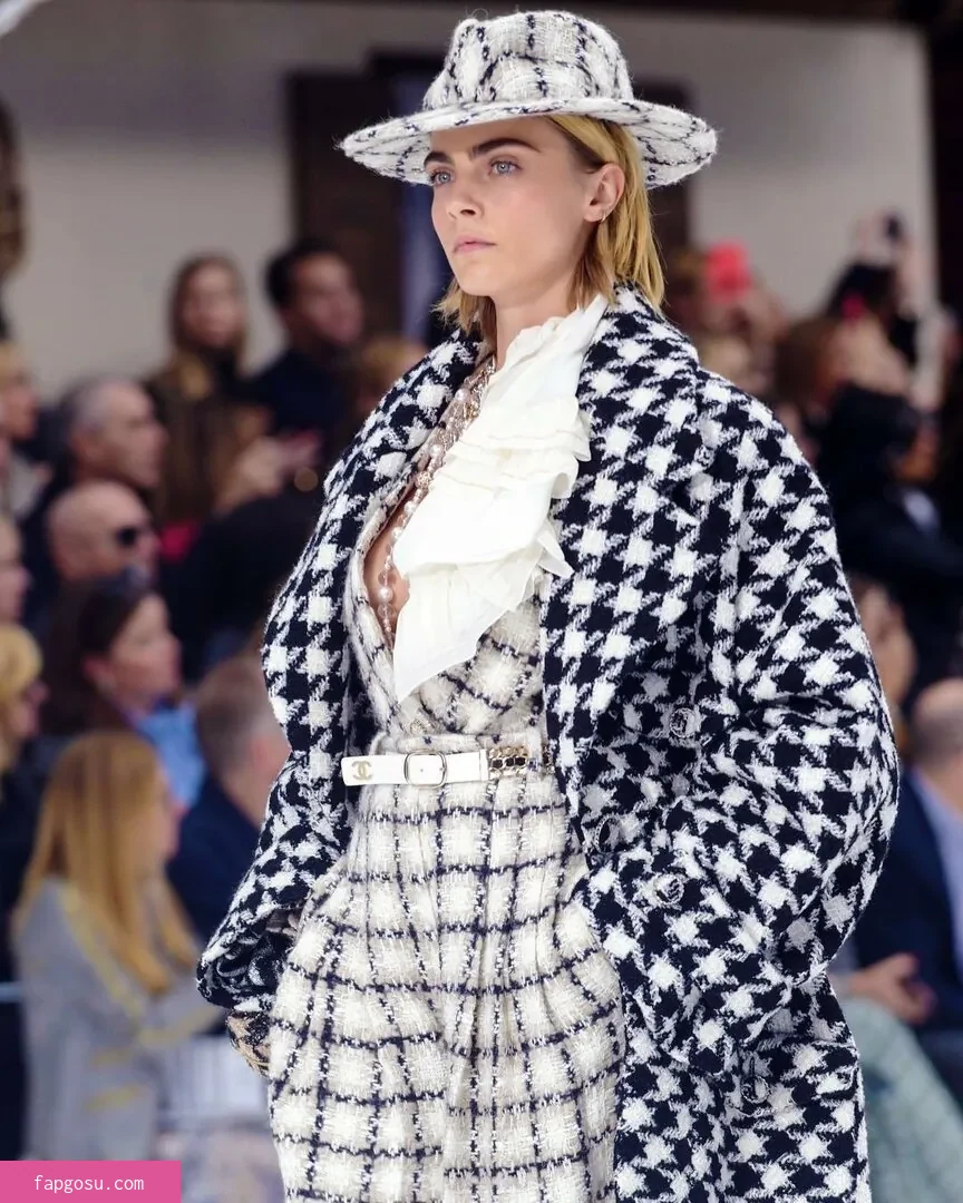 Cara Delevingne