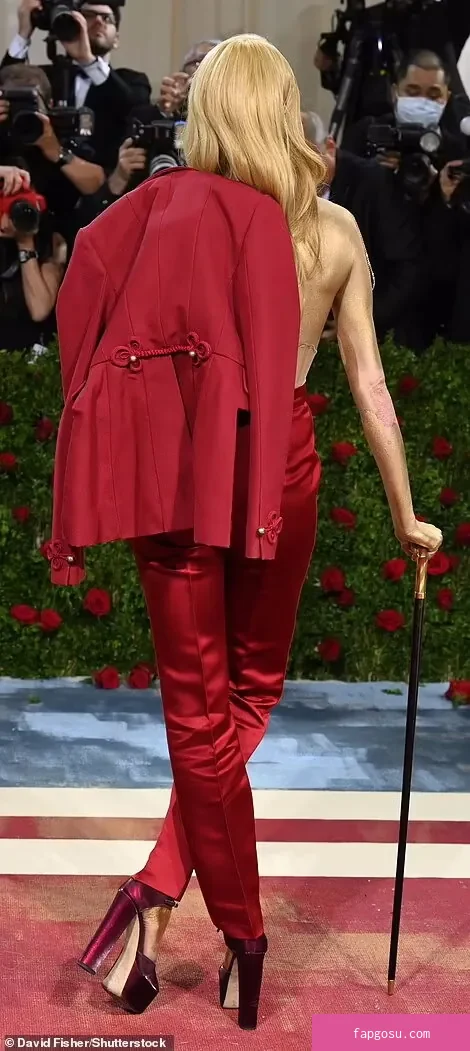 Cara Delevingne