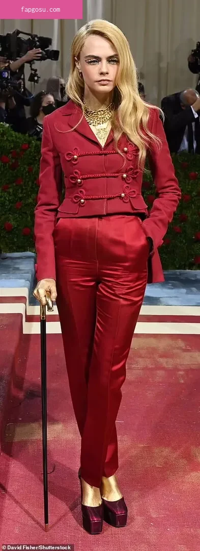 Cara Delevingne