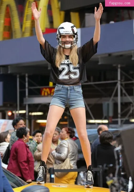 Cara Delevingne