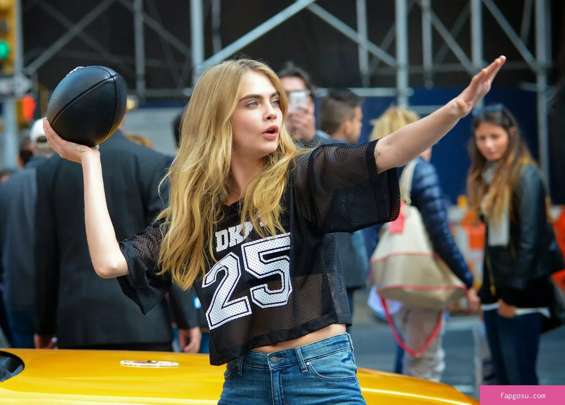 Cara Delevingne