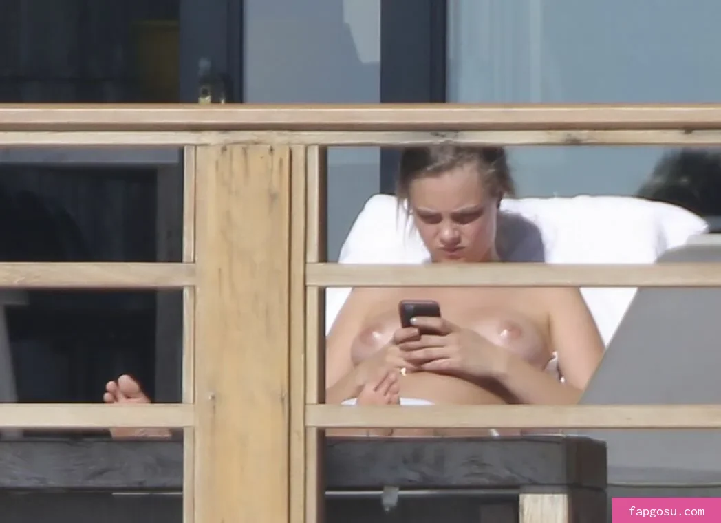 Cara Delevingne