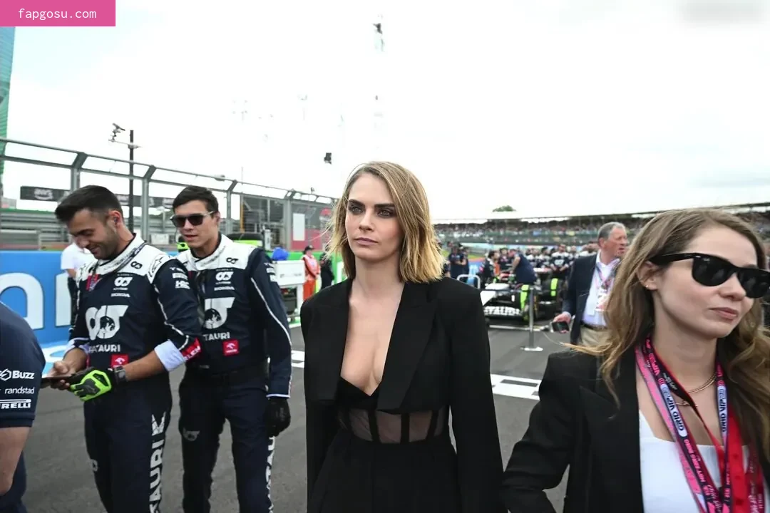 Cara Delevingne