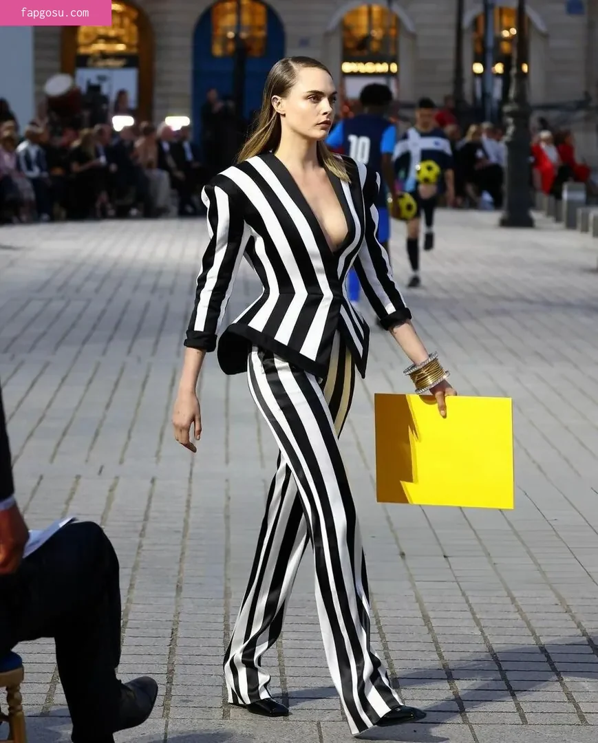 Cara Delevingne