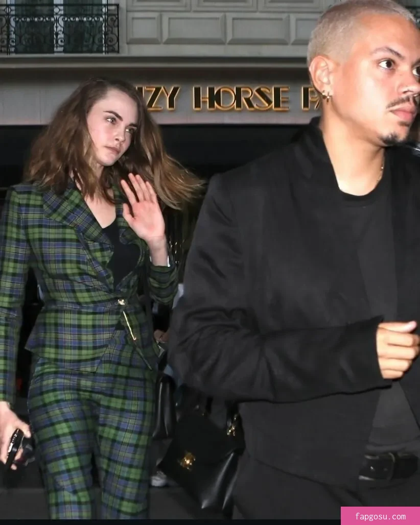 Cara Delevingne