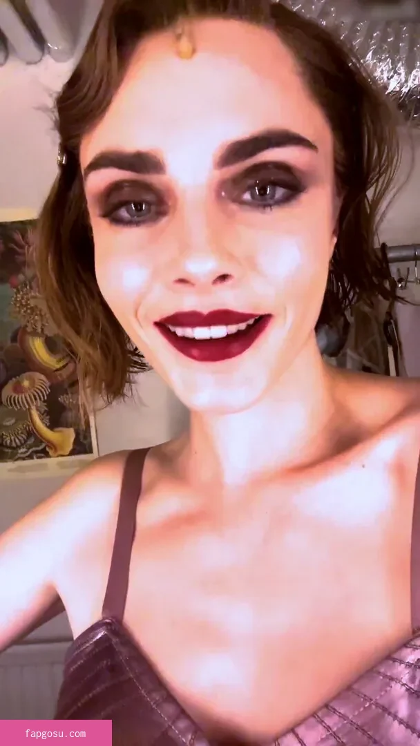 Cara Delevingne