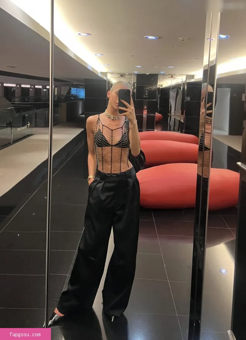 Caro Daur