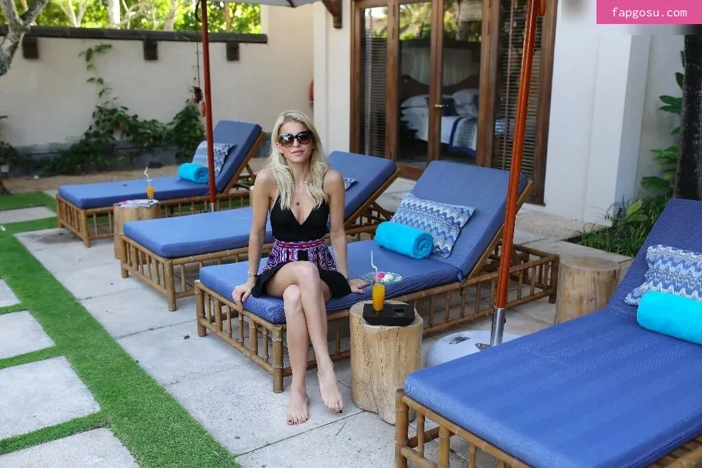 Caro Daur