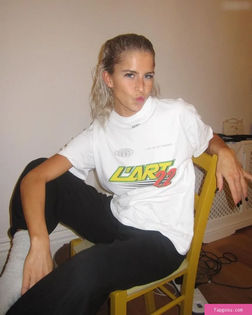Caro Daur