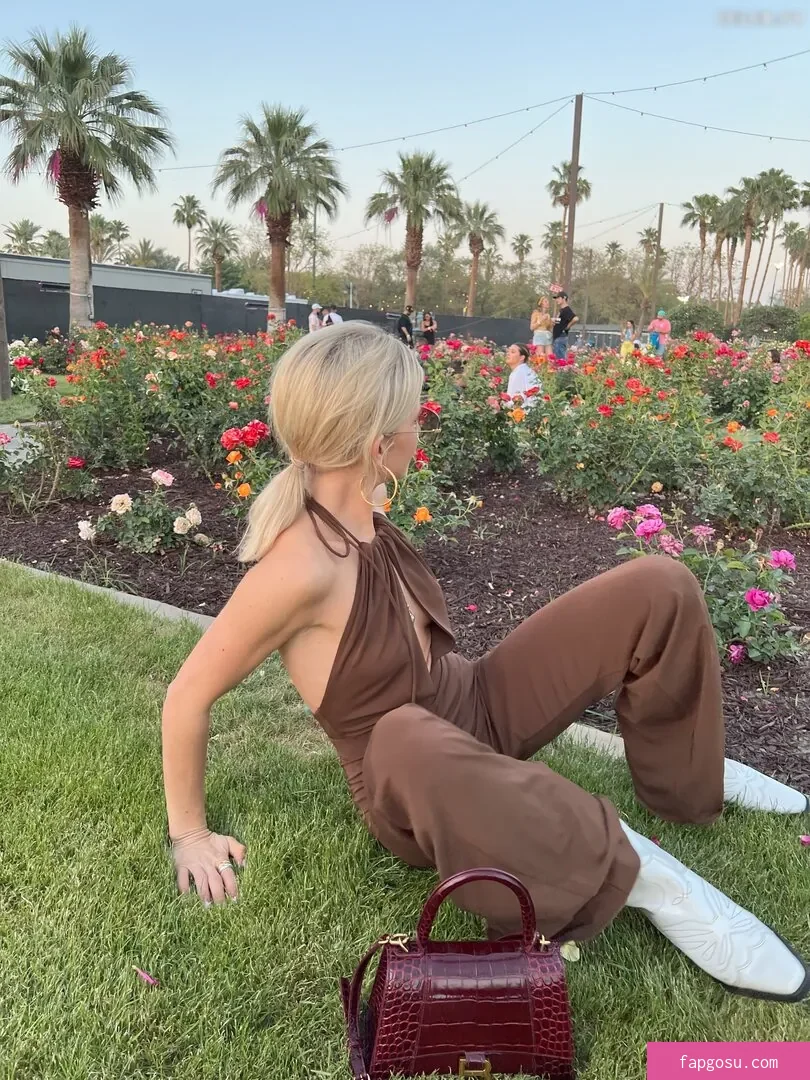 Caro Daur