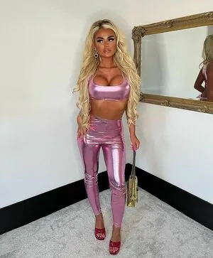 Courtney Doyle content