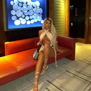Courtney Doyle content