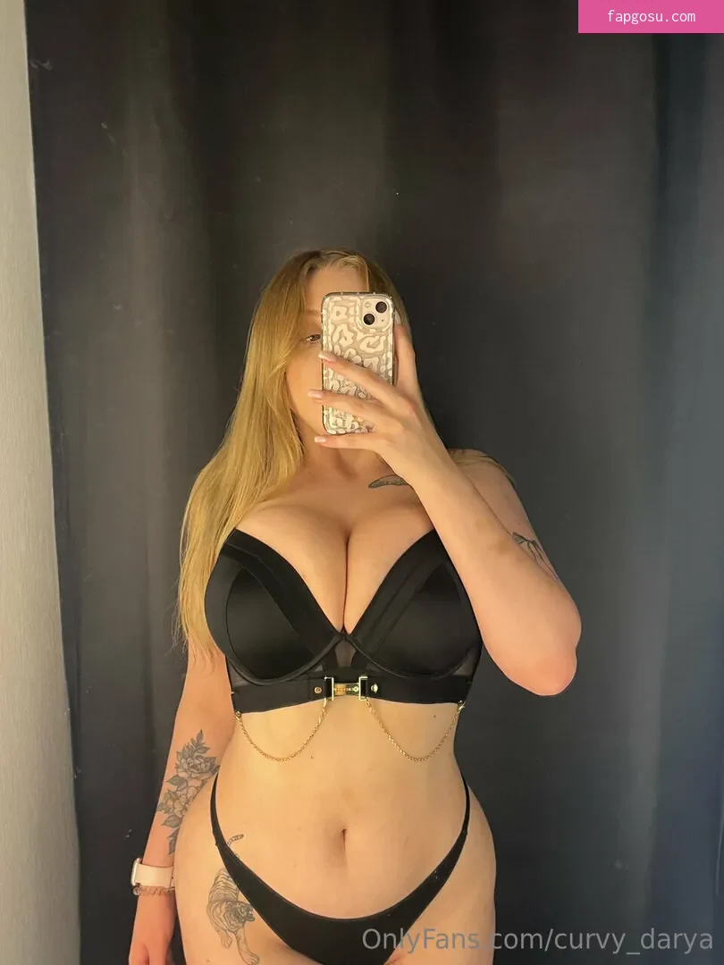 Curvy_darya