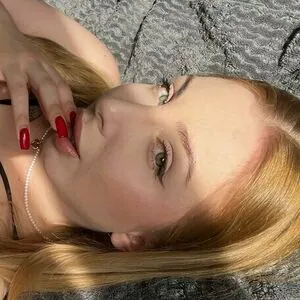 Curvy_darya