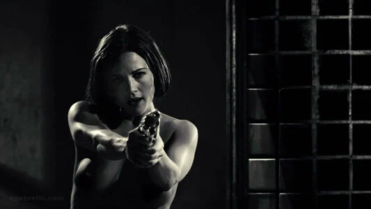 Carla Gugino content