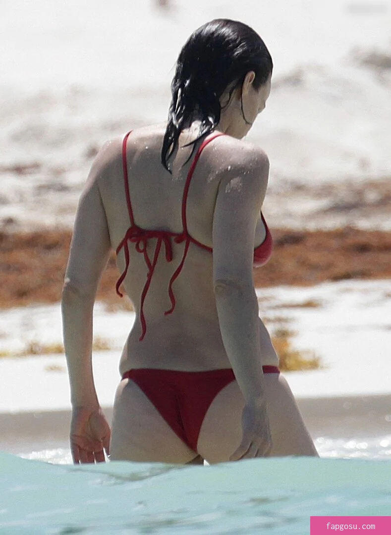 Carla Gugino