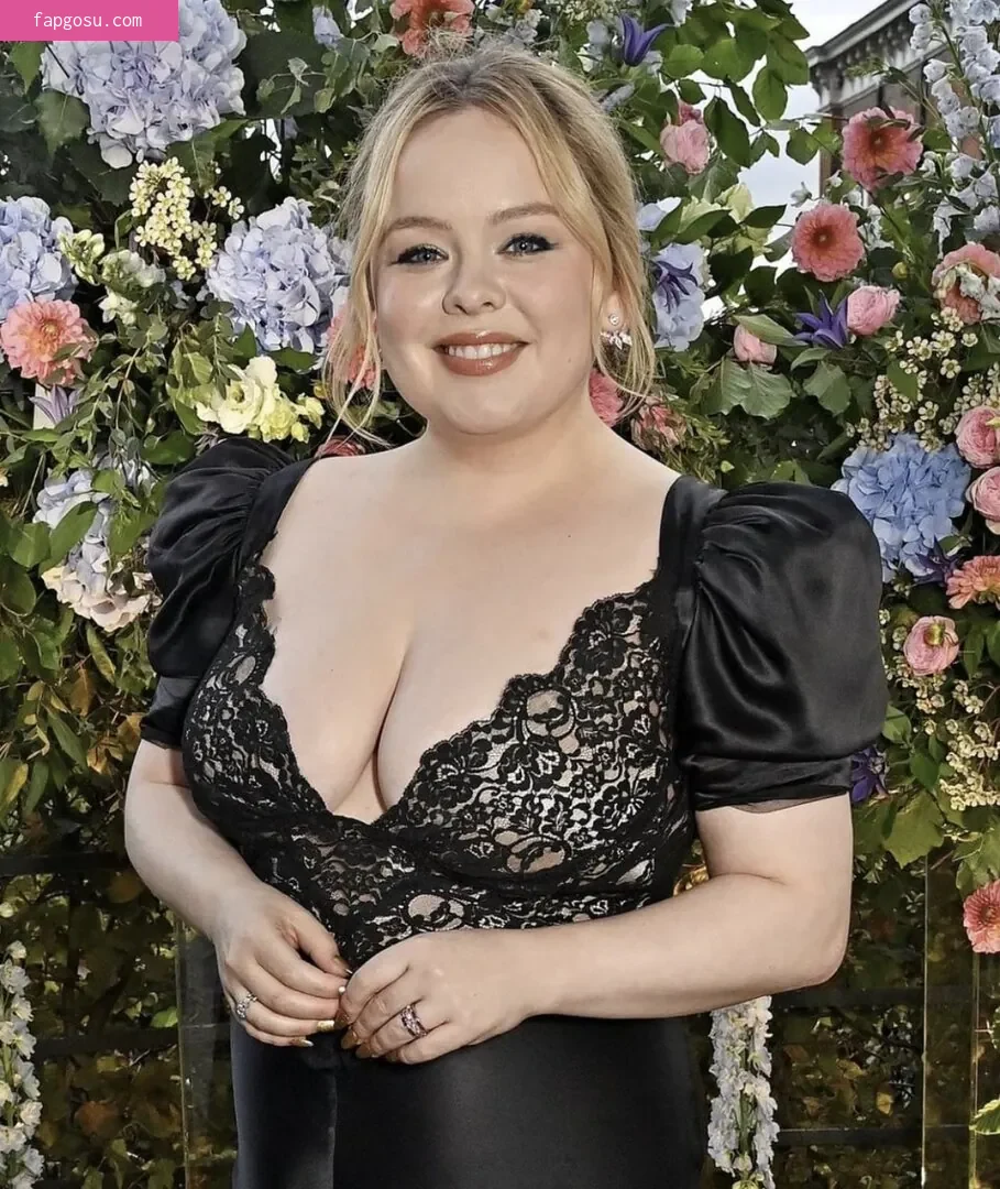 Celebrity Guilty Pleasures & Underrated Women