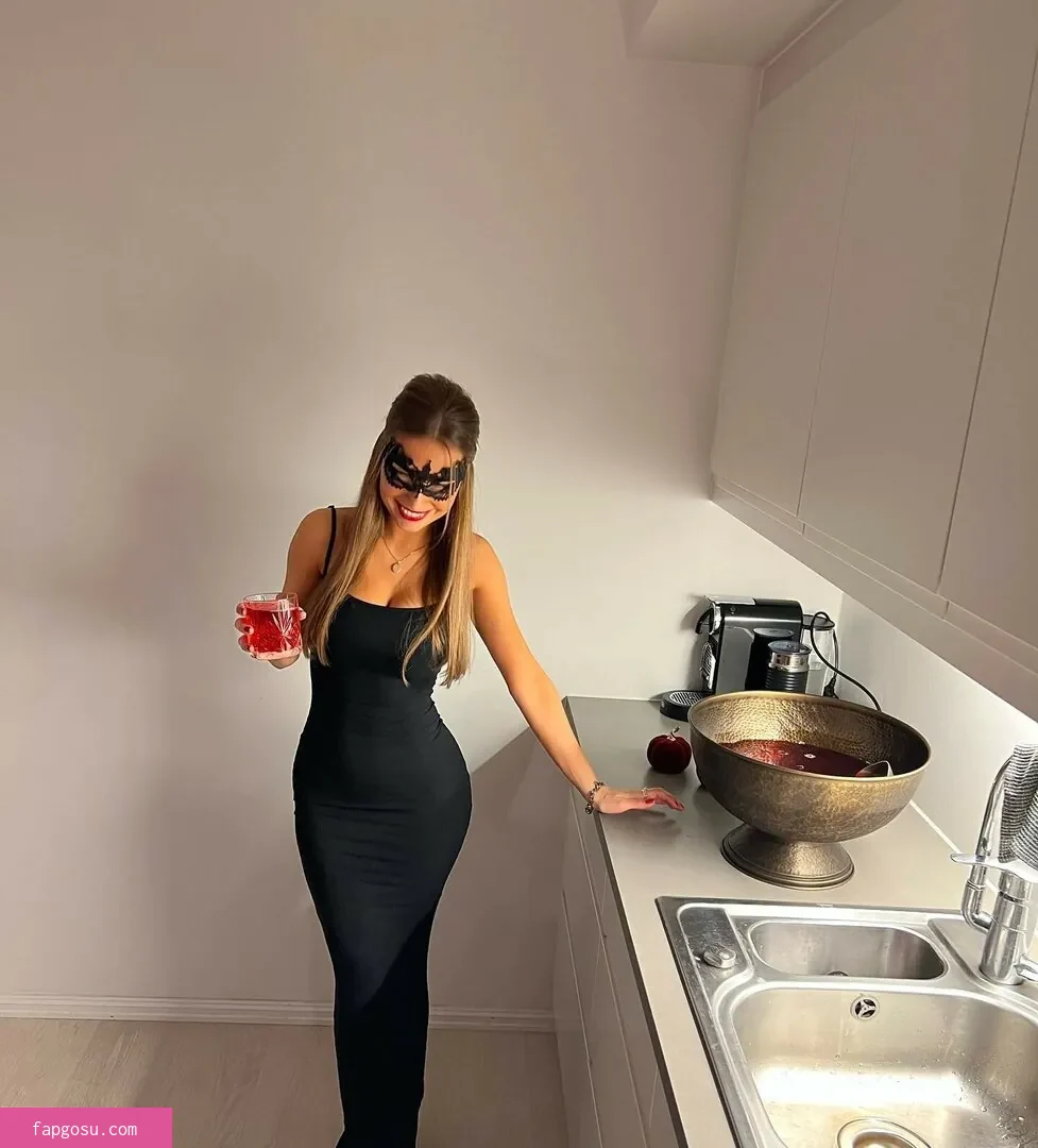Camilla Hasselgård
