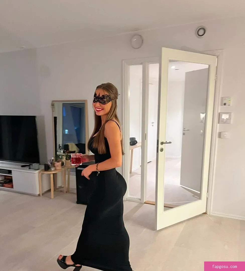 Camilla Hasselgård