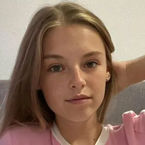 chloeemiller