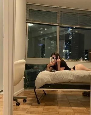 Christina Harris content