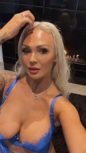Camilla Jayne