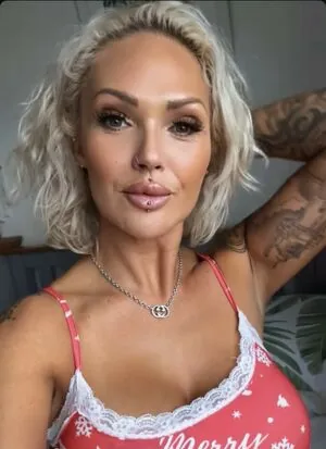 Camilla Jayne
