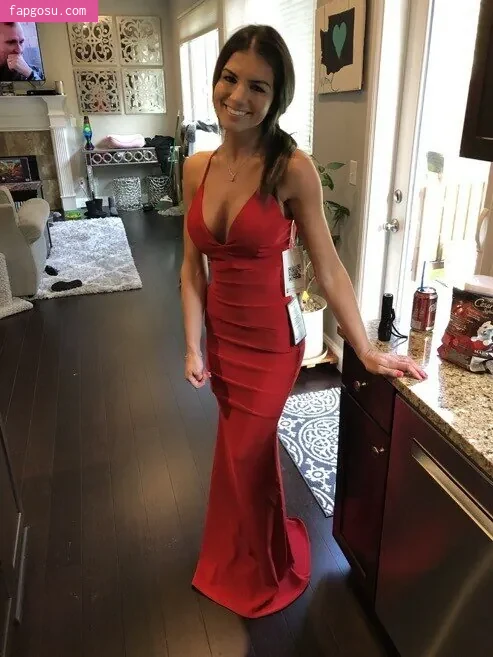 Carlie Jo