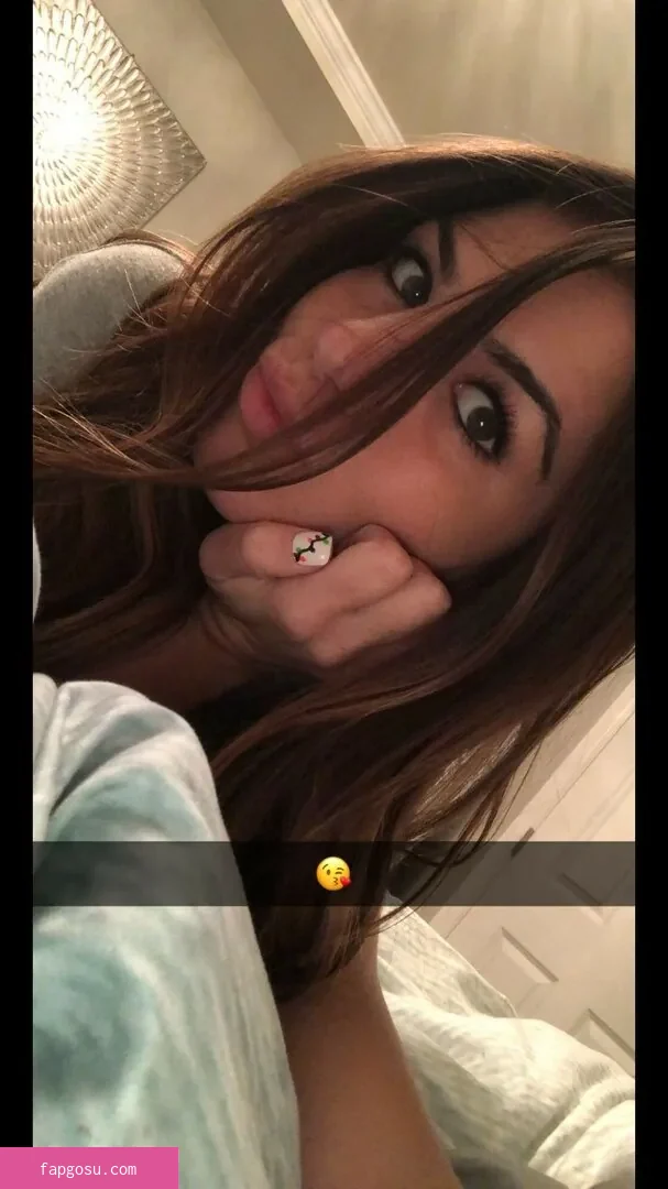 Carlie Jo