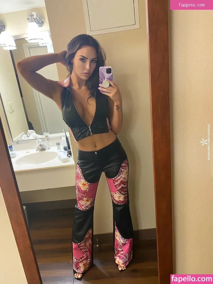 Cassie Lee