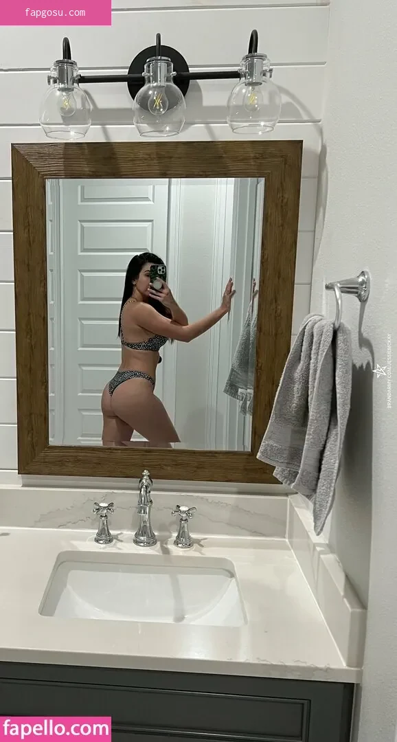 Cassie Lee