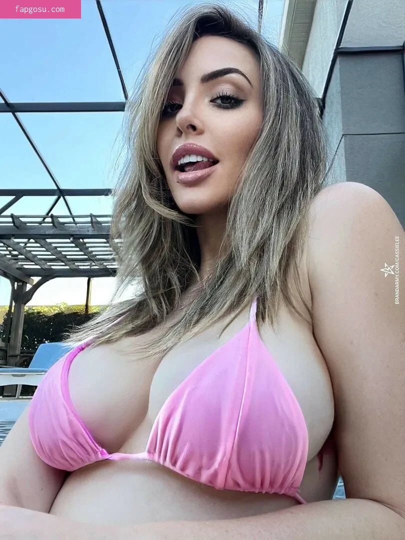 Cassie Lee