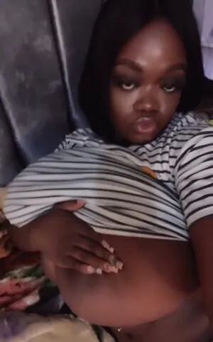Chanel La Croix content