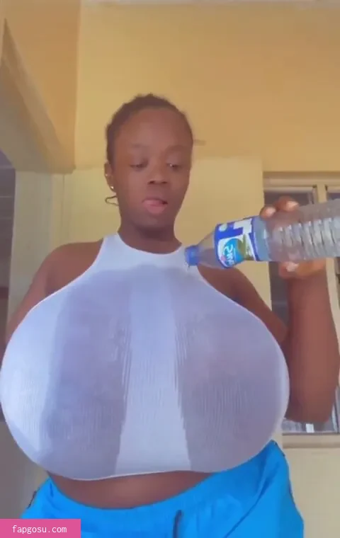 Chanel La Croix