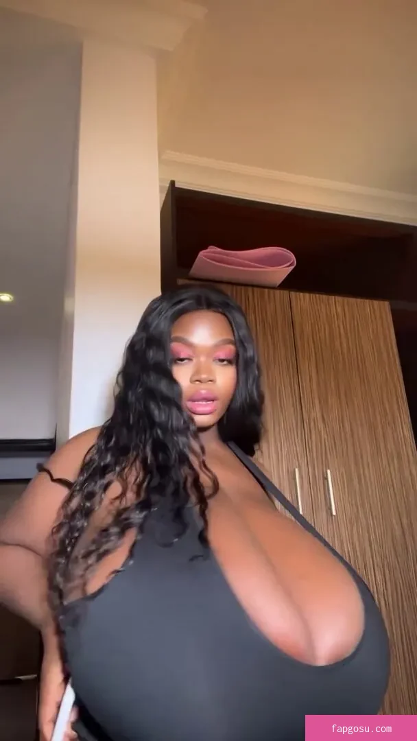 Chanel La Croix