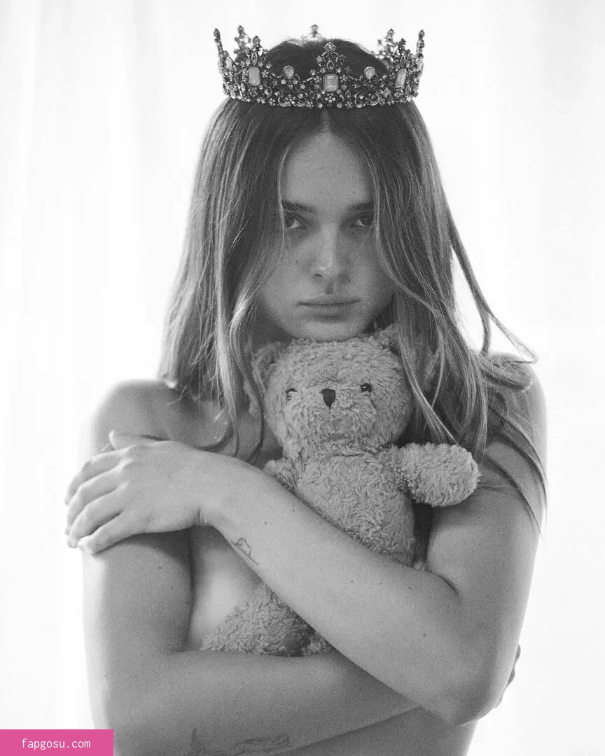 Charlotte Lawrence