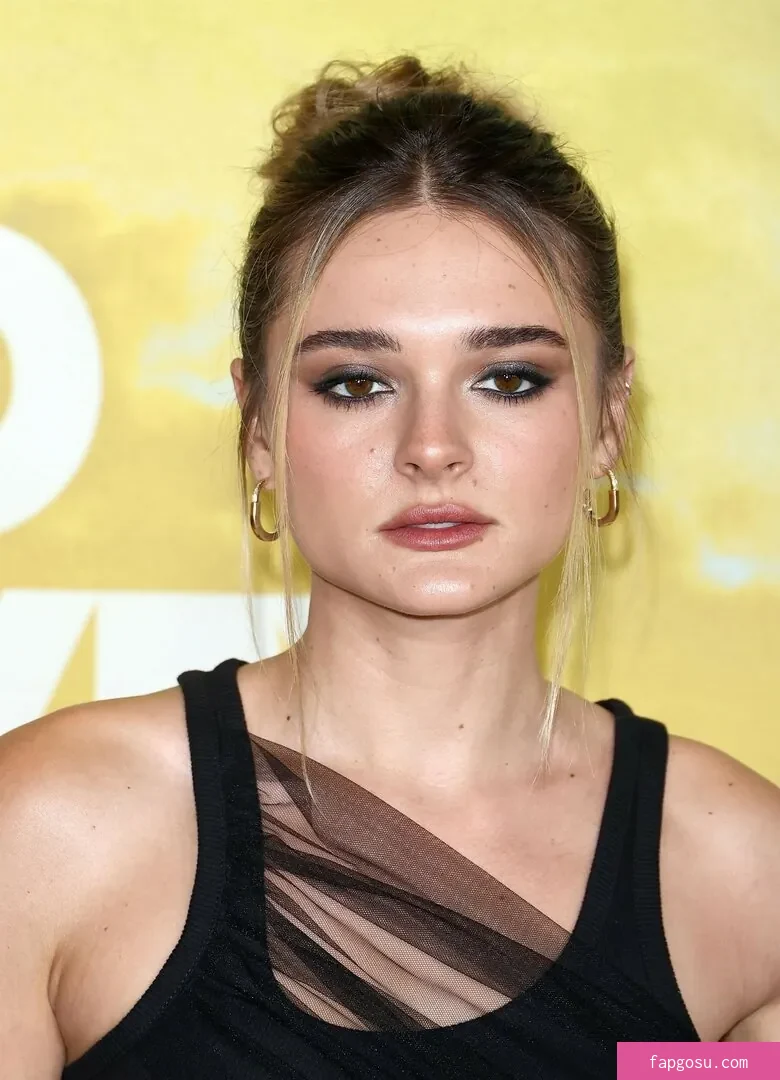 Charlotte Lawrence