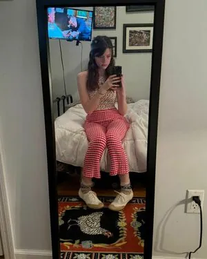 chloe.longname content