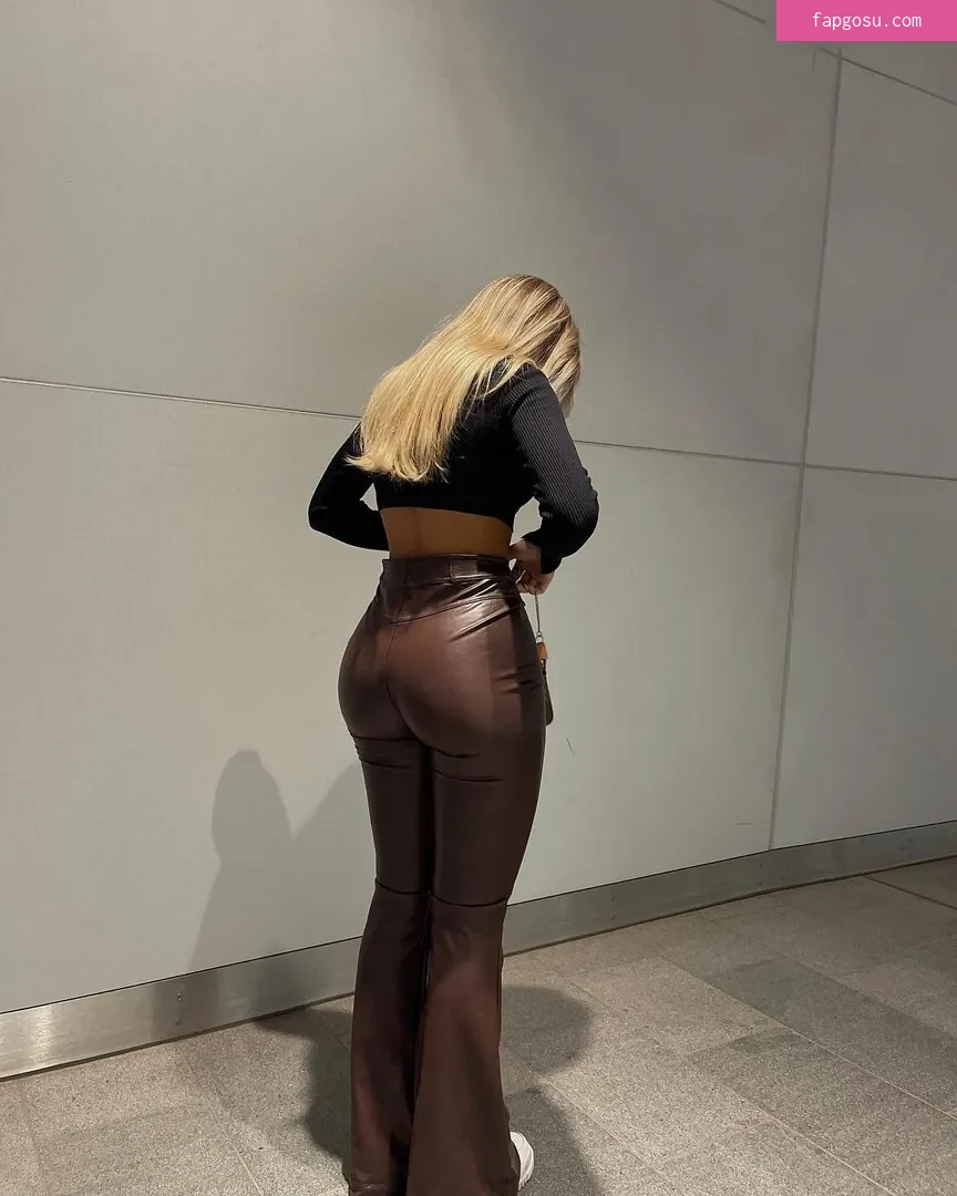 Claudiaisabella