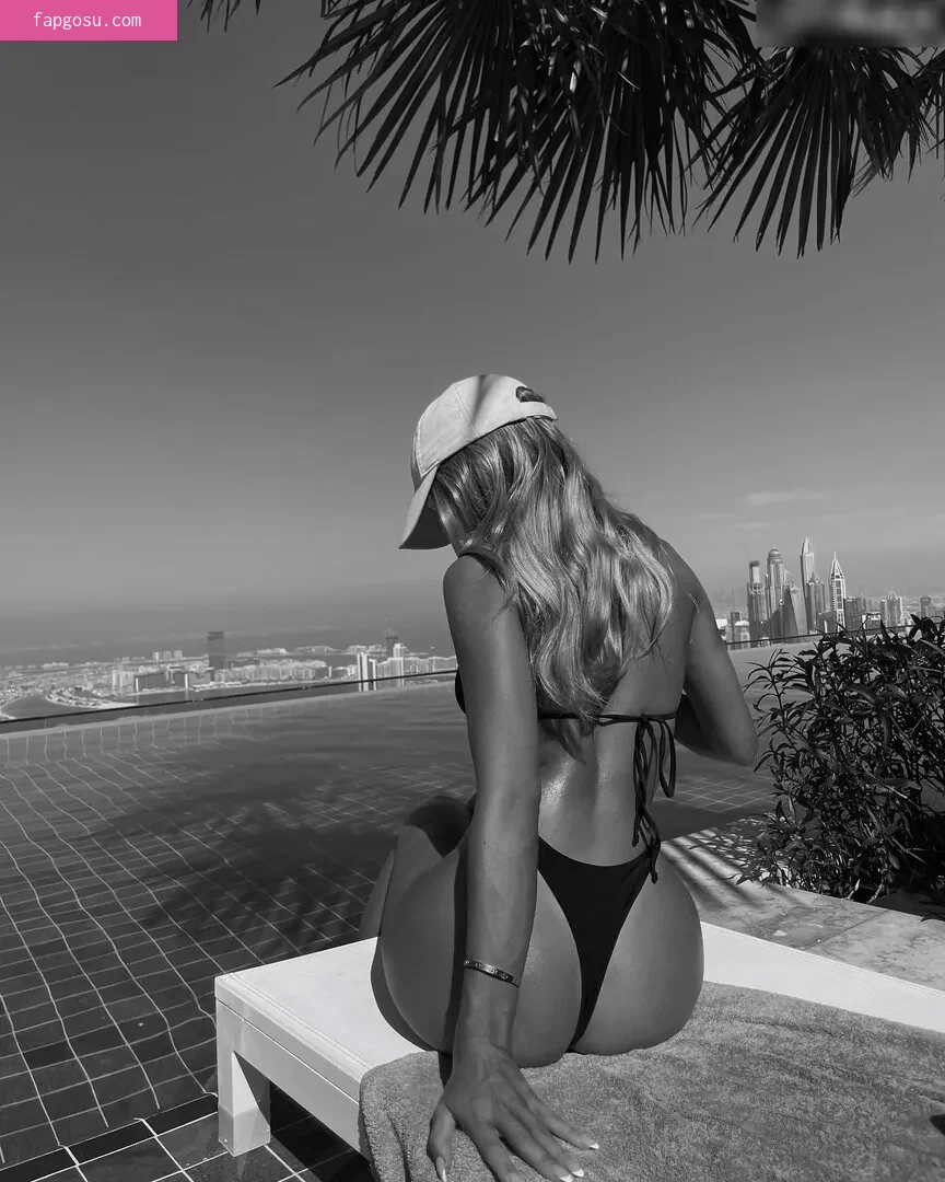 Claudiaisabella
