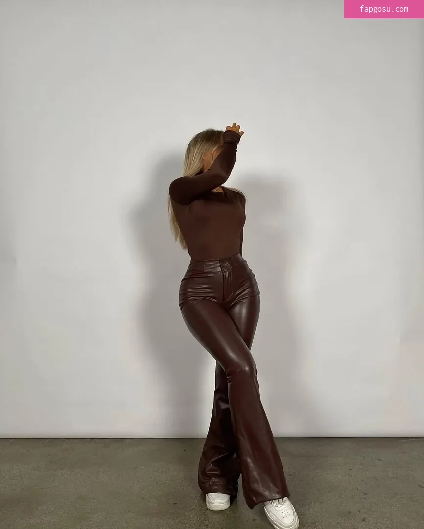 Claudiaisabella
